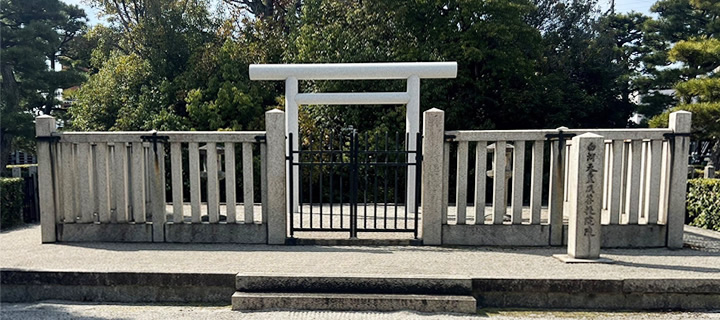 白河天皇陵鳥居 (R6)